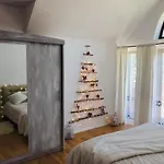 Nibylandia Motylkowa Chalet *