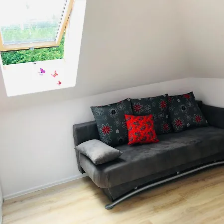 シャレー Nibylandia Motylkowa Nowa Wies Grodziska