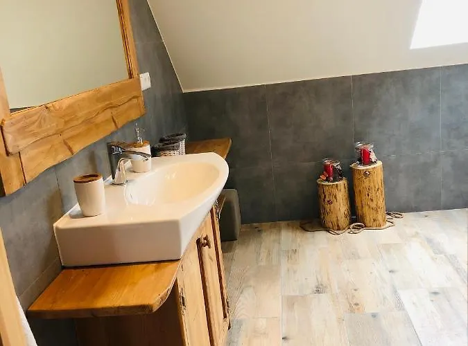 Nibylandia Motylkowa Chalet *