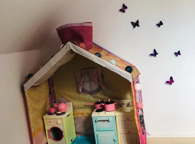 Nibylandia Motylkowa Chalet *