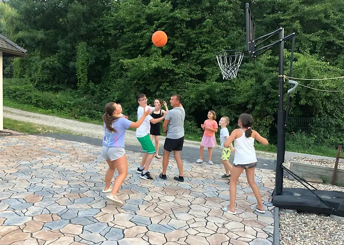 Nibylandia Motylkowa * Nowa Wies Grodziska